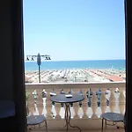 Tina 3* Viareggio