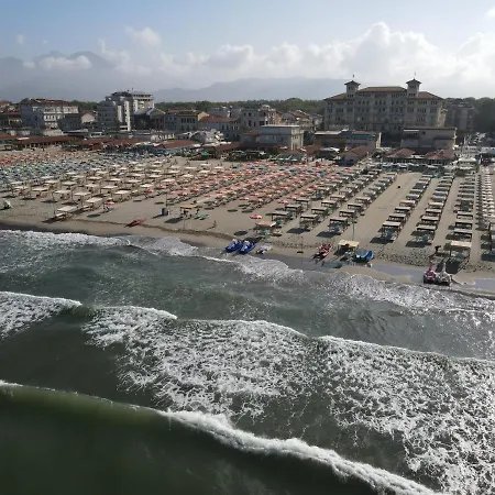 Otel Tina Viareggio