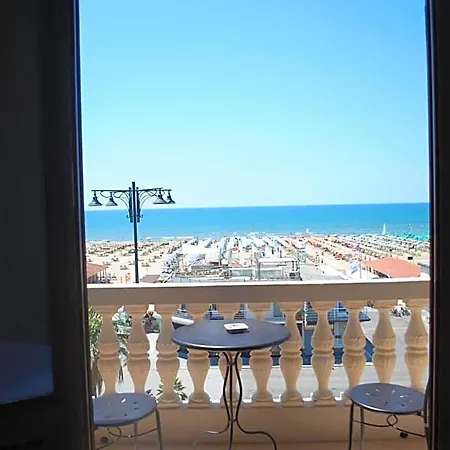 Tina Hotel Viareggio